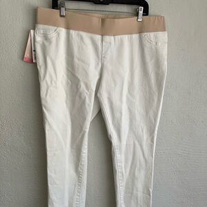LIZ Lange Maternity Woman White Under The Belly Ankle Fitted  Hip & Thig…